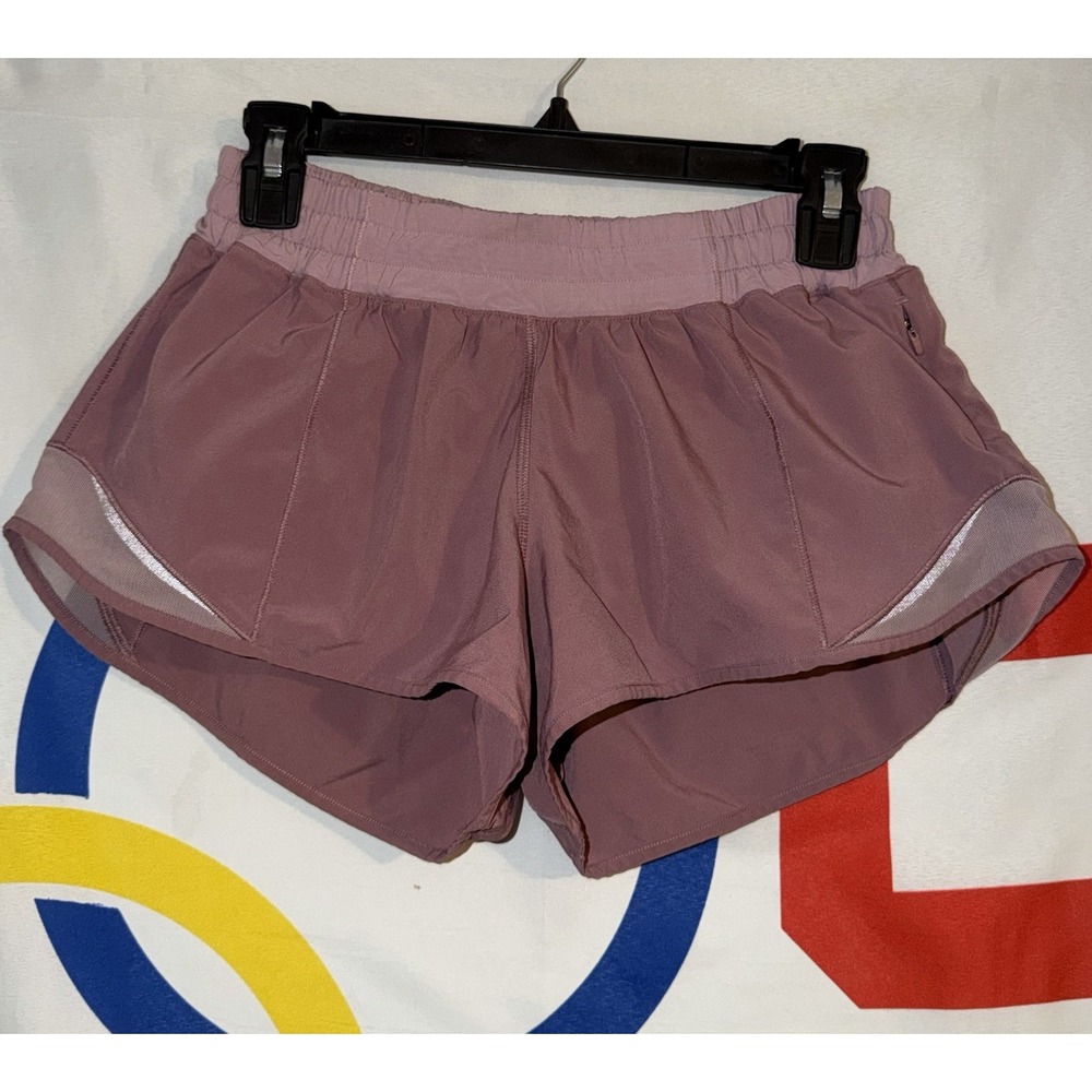 Lululemon Shorts Womens 6 Pink Hotty Hot II 2" Inseam Activewear LW7AGUR